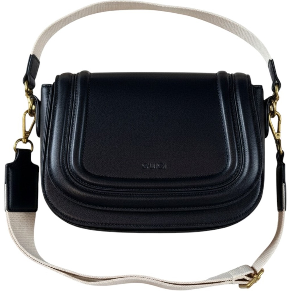 Black trendy  Cluci purse